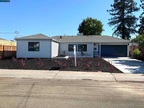 1212 Drake Ave, San Leandro, CA 94579-1157