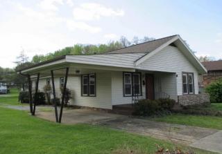 912 Main Ave, Erwin, TN 37650-1440