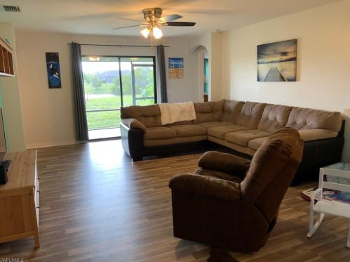 382 Shadow Lakes Dr, Lehigh Acres FL  33974-0807 exterior