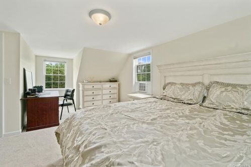 155 Wood St, Mahopac NY  10541-5111 exterior