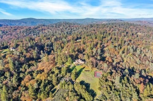 13940 Lodestar Dr, Grass Valley CA  95949-8362 exterior