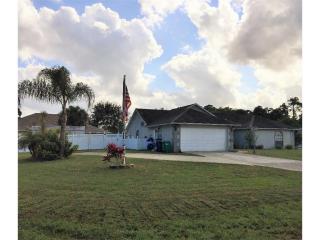 218 Periwinkle Dr, Sebastian, FL 32958-6218