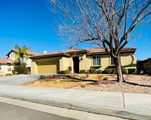 1321 Agape Ave, San Jacinto CA  92583-5425 exterior