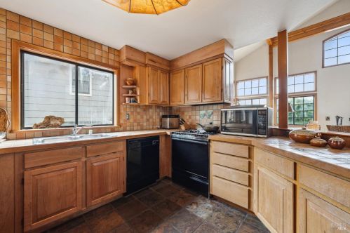 153 Incline Pl, Benicia CA  94510-2726 exterior
