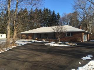 303 Boston Mills Rd, Hudson OH  44236-2117 exterior