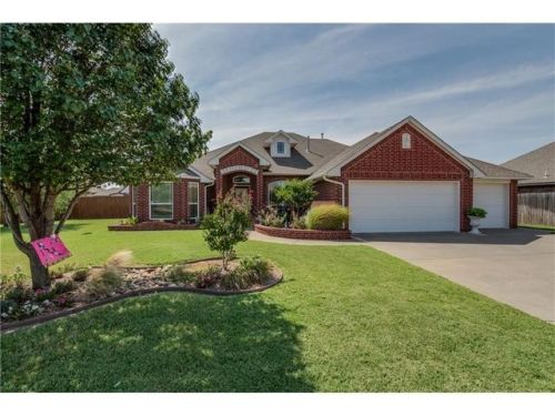 4205 Shimmering Ct, Yukon, OK 73099-3465
