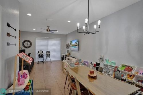 8905 18 St, Hollywood FL 33028-1734 exterior