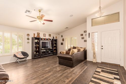 4110 103rd Ln, Tolleson AZ  85353-4182 exterior