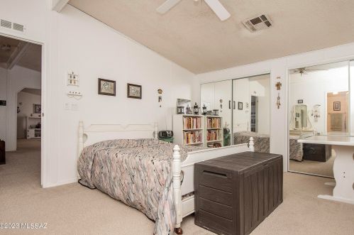 7205 Camino De Oeste, Tucson AZ  85742-9676 exterior