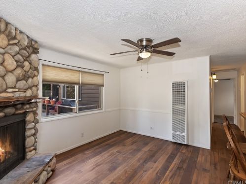 926 Country Club Blvd, Big Bear City CA  92314-9048 exterior