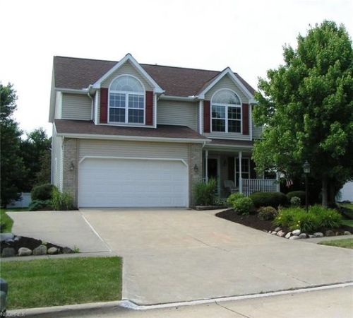6124 Champagne Shrs, Medina, OH 44256-7469
