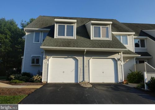 47 Jonathan Ct, Kennett Sq, PA 19348-1850