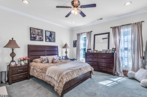 22 Fieldview Dr, Sparta NJ  07871-2744 exterior