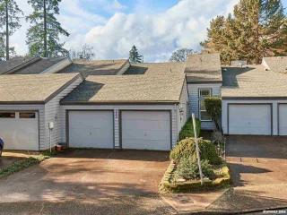 962 11th St, Mcminnville, OR 97128-5071