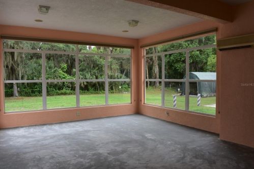519 Laurel Rd, Nokomis FL  34275-5243 exterior
