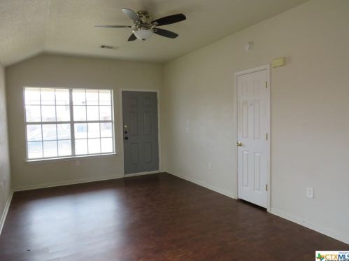3114 Yaupon Rd, Copperas Cove, TX 76522-7818