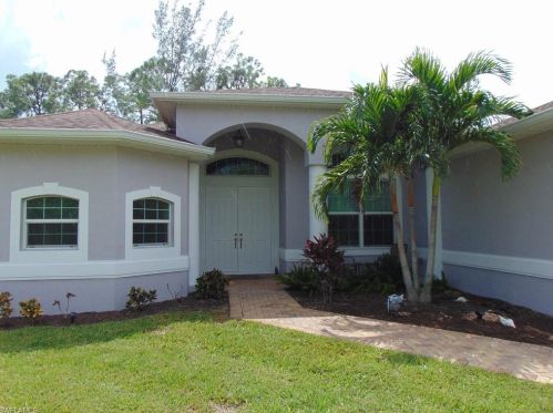 10290 Strike Ln, Bonita Springs FL  34135-7683 exterior