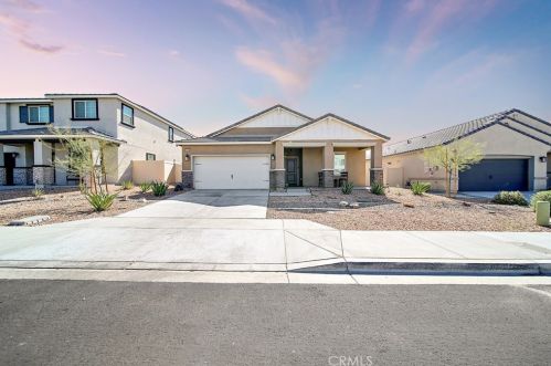 16787 Desert Star St, Victorville, CA 92394-1466