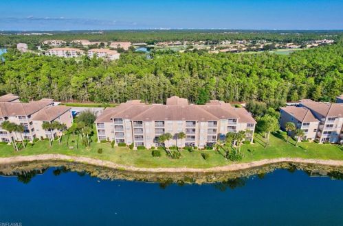 3770 Sawgrass Way, Naples FL  34112-1300 exterior