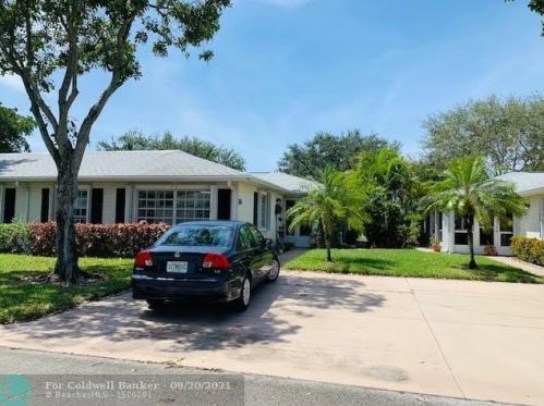 10121 41st Trl, Boynton Beach, FL 33436-4210