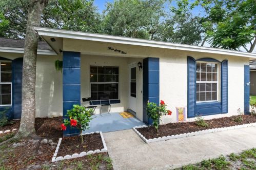 369 Kingsley Dr, Casselberry, FL 32707-4527