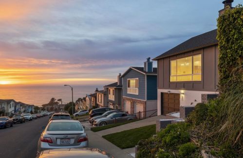 6 Rockford Ave, Daly City CA  94015-4724 exterior