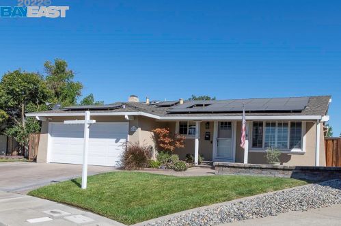 4796 Corwin Ct, Pleasanton CA  94588-3804 exterior