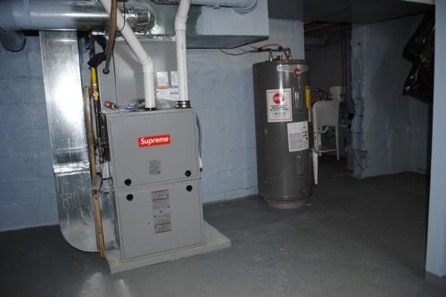 317 Trailer Blvd, New Kensington PA  15068-3946 exterior