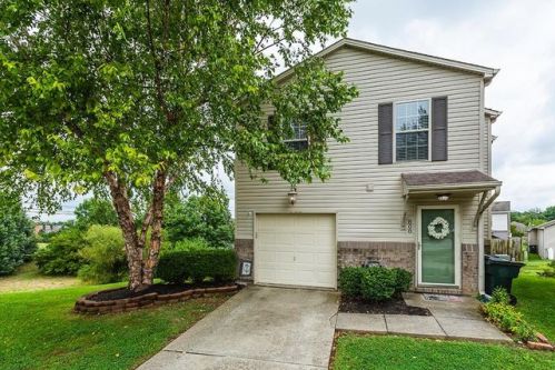 808 Nickwood Trl, Lexington, KY 40509-4230