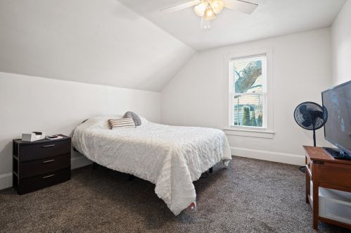 6342 29 Ave, Kenosha WI 53143-4648 exterior