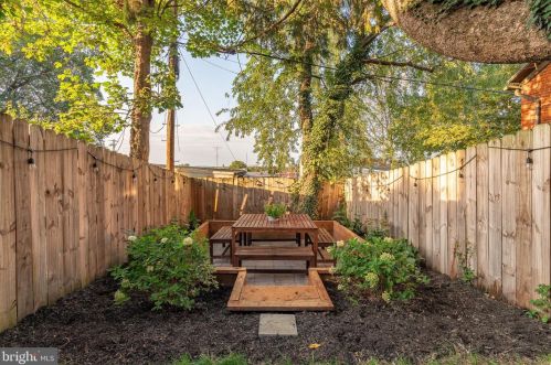 721 Orange St, Lancaster PA  17602-3118 exterior