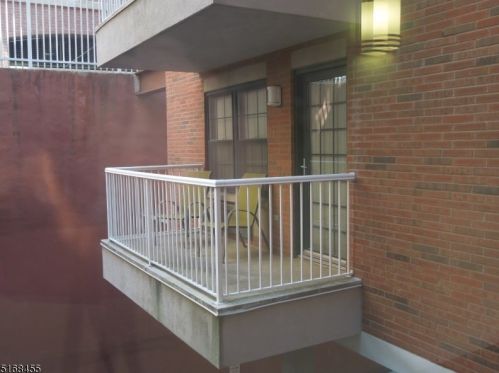 7 Prospect St, Morristown NJ  07960-9300 exterior