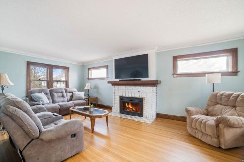 312 40th Ave, Duluth MN  55804-2132 exterior