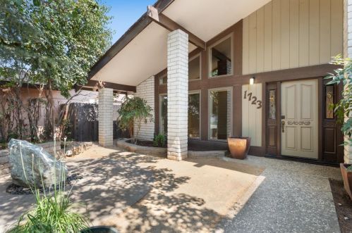 1723 Cottonwood St, Woodland, CA 95695-5136