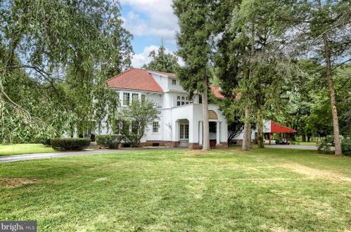 44 American Legion Blvd, Lincoln Colliery, PA 17963-1602