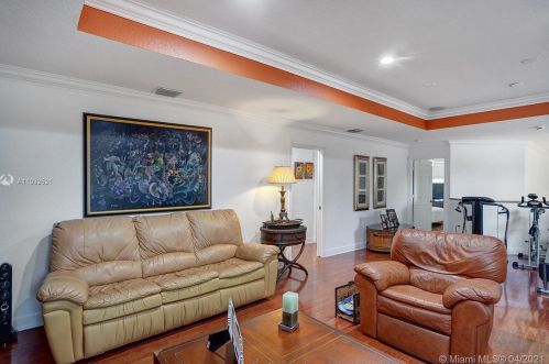 1885 139 Ter, Hollywood FL  33028-2837 exterior