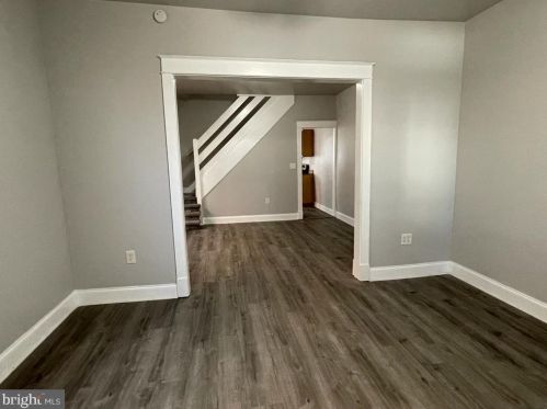 1929 Brookwood St, Harrisburg PA  17104-2326 exterior