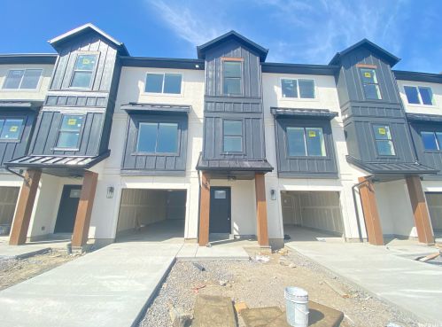 388 680, Highland, UT 84003