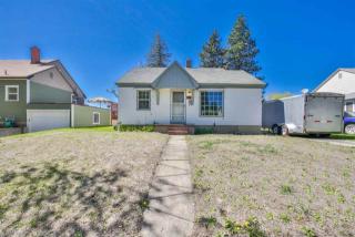 3917 Hawthorne St, Spokane, WA 99205-1333