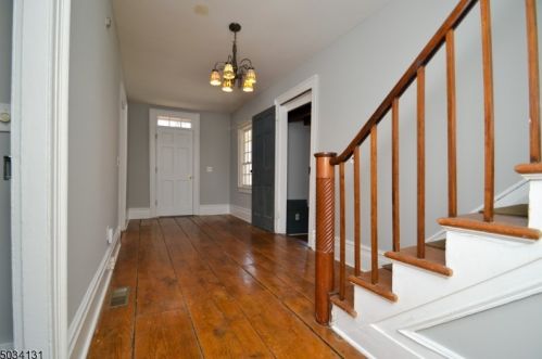 260 Beverwyck Rd, Parsippany NJ  07054-2251 exterior