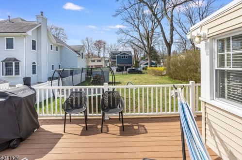 13 Gardner Rd, Parsippany NJ  07834-2108 exterior