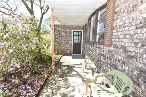 1303 Briarwood Dr, Elkhart, IN 46514-4491