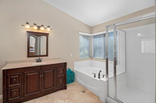 1371 Kirkmichael Cir, Riverside CA  92507-8426 exterior