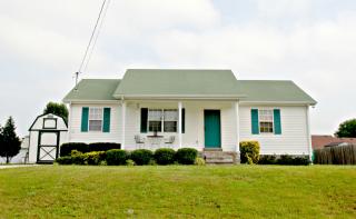 51 Woods Edge Ct, Manchester, TN 37355-2460
