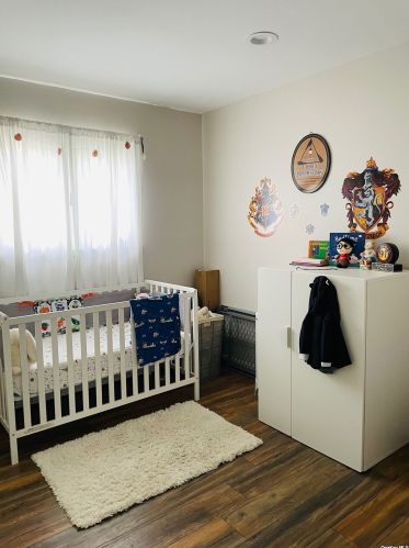 12 Hawthorne St, Mount Sinai NY  11766-2908 exterior