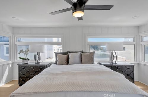 307 Fernando St, Newport Beach CA  92661-1236 exterior