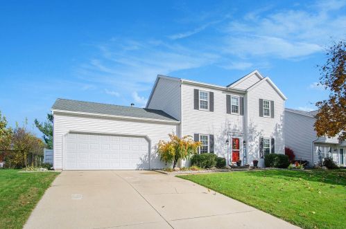 4018 Southampton Dr, Mishawaka, IN 46544-9139