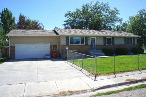 3554 Jason Dr, Idaho Falls, ID 83401-4627