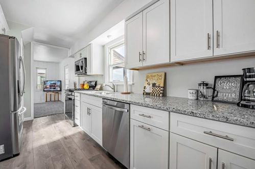 125 Kenmont Ave, New Kensington PA  15068-2927 exterior