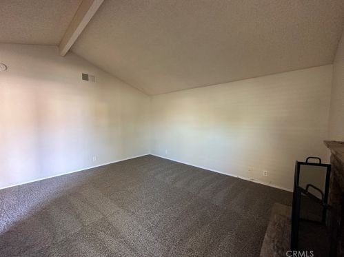 44840 Hanstead Ave, Lancaster CA  93535-2739 exterior